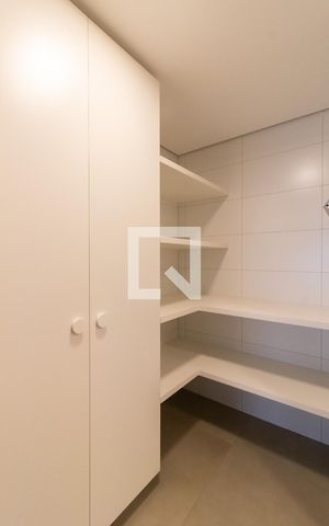 Apartamento à venda com 150m², 4 quartos e 3 vagasArea de Serviço / Quarto de Serviço
