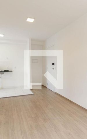 Apartamento à venda com 43m², 2 quartos e 1 vaga Apartamento à venda com 43m², 2 quartos e 1 vagaSala