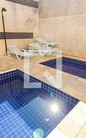Apartamento à venda com 43m², 2 quartos e 1 vaga Apartamento à venda com 43m², 2 quartos e 1 vagaPiscina
