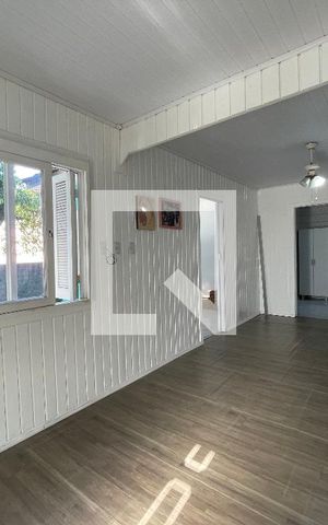Casa à venda com 140m², 1 quarto e 1 vaga Casa à venda com 140m², 1 quarto e 1 vagaSala