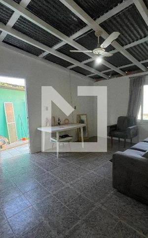 Casa à venda com 140m², 1 quarto e 1 vaga Casa à venda com 140m², 1 quarto e 1 vagaEdícula