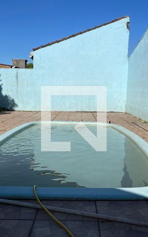 Casa à venda com 140m², 1 quarto e 1 vaga Casa à venda com 140m², 1 quarto e 1 vagaQuintal