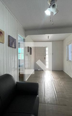 Casa à venda com 140m², 1 quarto e 1 vaga Casa à venda com 140m², 1 quarto e 1 vagaSala