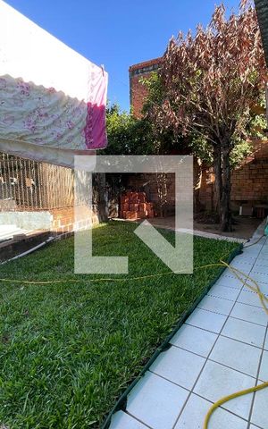 Casa à venda com 140m², 1 quarto e 1 vaga Casa à venda com 140m², 1 quarto e 1 vagaQuintal
