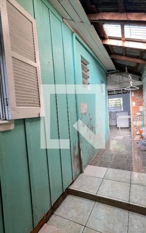 Casa à venda com 140m², 1 quarto e 1 vaga Casa à venda com 140m², 1 quarto e 1 vagaQuintal