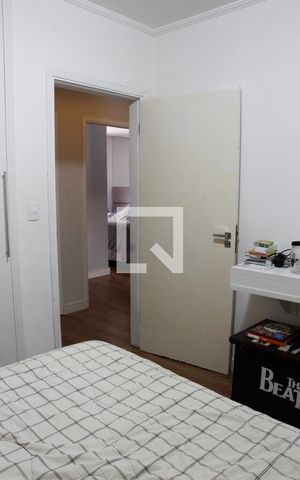 Casa à venda com 200m², 5 quartos e 2 vagas Casa à venda com 200m², 5 quartos e 2 vagasSUITE1