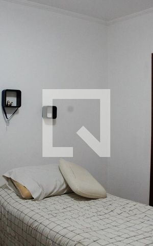 Casa à venda com 200m², 5 quartos e 2 vagas Casa à venda com 200m², 5 quartos e 2 vagasSUITE1