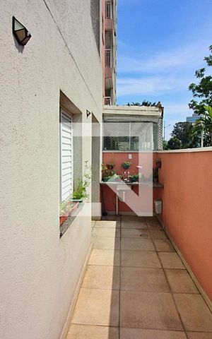 Apartamento à venda com 75m², 2 quartos e 1 vagaSala Quintal