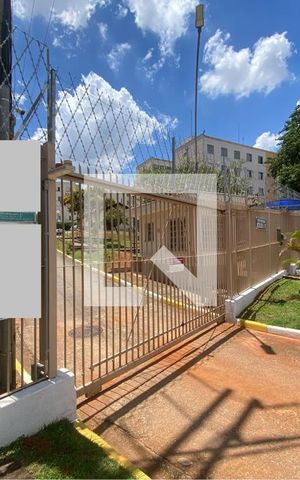 Apartamento à venda com 48m², 2 quartos e 1 vaga Apartamento à venda com 48m², 2 quartos e 1 vagaFachada