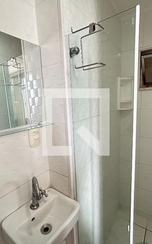 Apartamento à venda com 70m², 2 quartos e 1 vagaBanheiro da Suíte