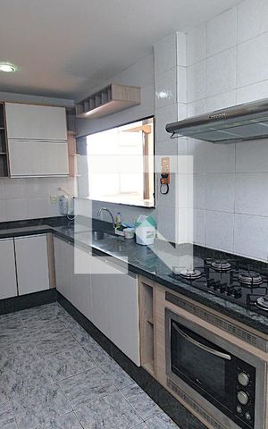 Apartamento à venda com 70m², 2 quartos e 1 vagaCozinha