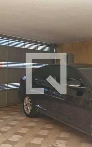 Casa à venda com 196m², 3 quartos e 2 vagas