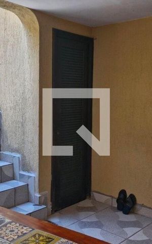 Casa à venda com 196m², 3 quartos e 2 vagas