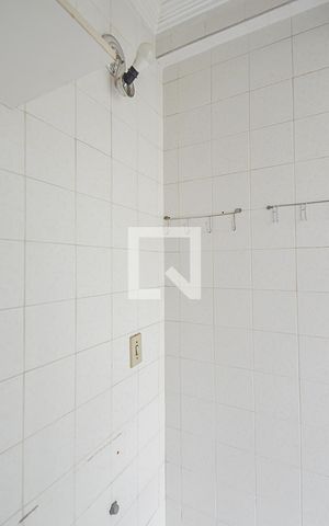 Apartamento à venda com 86m², 2 quartos e 1 vagaBanheiro de serviço