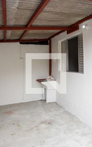 Casa para alugar com 80m², 2 quartos e 4 vagasArea de Serviço