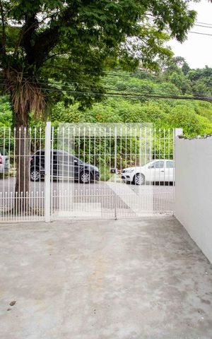 Casa para alugar com 80m², 2 quartos e 4 vagasGaragem