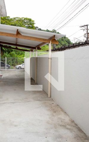 Casa para alugar com 80m², 2 quartos e 4 vagasGaragem