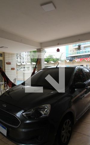 Casa à venda com 360m², 6 quartos e 3 vagasÁrea Externa - Garagem
