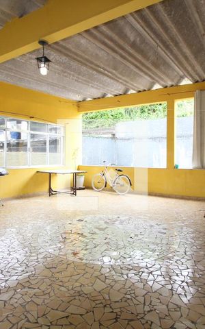 Casa à venda com 360m², 6 quartos e 3 vagasTerraço