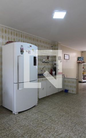 Casa à venda com 360m², 6 quartos e 3 vagasCozinha 1