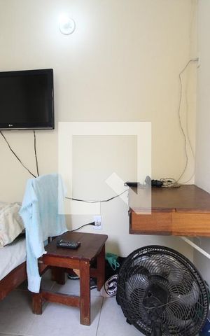 Casa à venda com 360m², 6 quartos e 3 vagasQuarto de Serviço