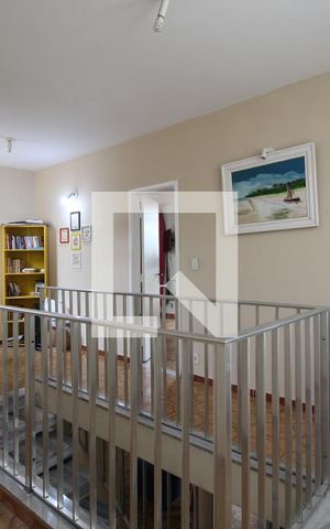 Casa à venda com 360m², 6 quartos e 3 vagasHall do Quartos 2° Piso