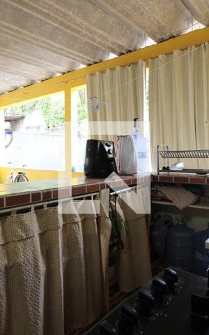 Casa à venda com 360m², 6 quartos e 3 vagasCozinha 2