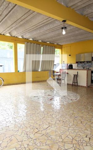 Casa à venda com 360m², 6 quartos e 3 vagasTerraço