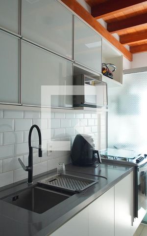 Apartamento à venda com 221m², 3 quartos e 2 vagasCozinha