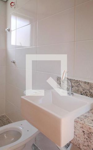 Apartamento à venda com 46m², 2 quartos e 1 vagaBanheiro da Suíte 1