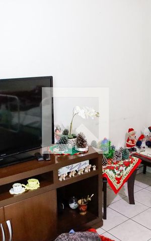 Casa à venda com 136m², 3 quartos e 2 vagassala