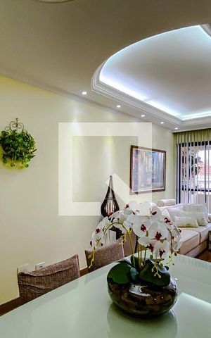 Apartamento à venda com 70m², 3 quartos e 2 vagasSala