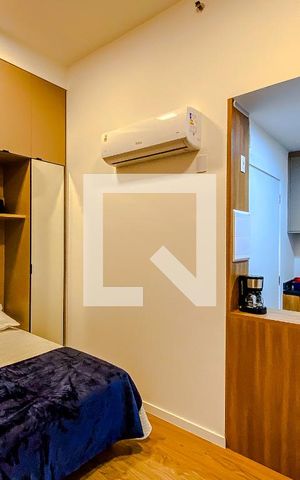 Studio para alugar com 21m², 1 quarto e sem vagaSala/Quarto