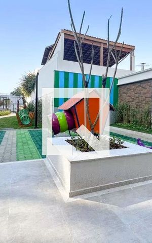 Apartamento à venda com 67m², 2 quartos e 1 vaga Apartamento à venda com 67m², 2 quartos e 1 vagaÁrea comum - Playground