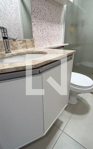 Apartamento à venda com 67m², 2 quartos e 1 vaga Apartamento à venda com 67m², 2 quartos e 1 vagaBanheiro da Suíte