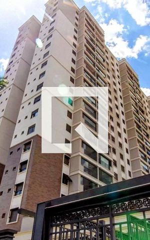 Apartamento à venda com 67m², 2 quartos e 1 vaga Apartamento à venda com 67m², 2 quartos e 1 vagaFachada do Prédio