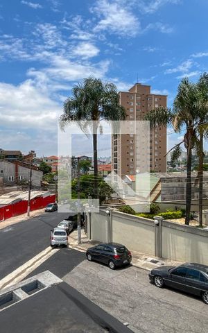 Casa à venda com 226m², 3 quartos e 3 vagas Casa à venda com 226m², 3 quartos e 3 vagasVista