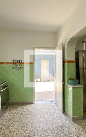 Casa à venda com 226m², 3 quartos e 3 vagas Casa à venda com 226m², 3 quartos e 3 vagasCozinha