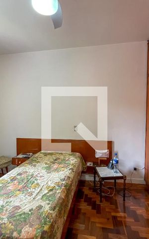 Casa à venda com 226m², 3 quartos e 3 vagas Casa à venda com 226m², 3 quartos e 3 vagasQuarto 2
