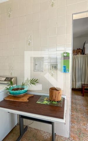Casa à venda com 226m², 3 quartos e 3 vagas Casa à venda com 226m², 3 quartos e 3 vagasÁrea de Serviço