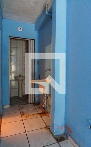 Casa à venda com 100m², 7 quartos e 1 vaga Casa à venda com 100m², 7 quartos e 1 vagaÁrea de Serviço