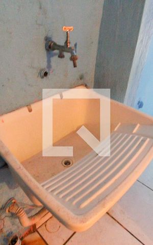 Casa à venda com 100m², 7 quartos e 1 vaga Casa à venda com 100m², 7 quartos e 1 vagaÁrea de Serviço