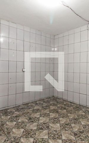 Casa à venda com 100m², 7 quartos e 1 vaga Casa à venda com 100m², 7 quartos e 1 vagaCozinha