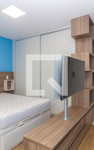 Studio à venda com 33m², 1 quarto e 1 vaga Studio à venda com 33m², 1 quarto e 1 vagaStudio