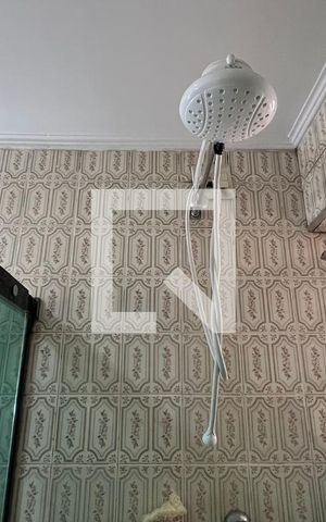 Apartamento à venda com 95m², 2 quartos e 1 vaga Apartamento à venda com 95m², 2 quartos e 1 vagaBanheiro