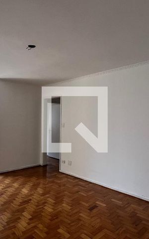 Apartamento à venda com 95m², 2 quartos e 1 vaga Apartamento à venda com 95m², 2 quartos e 1 vagaSala