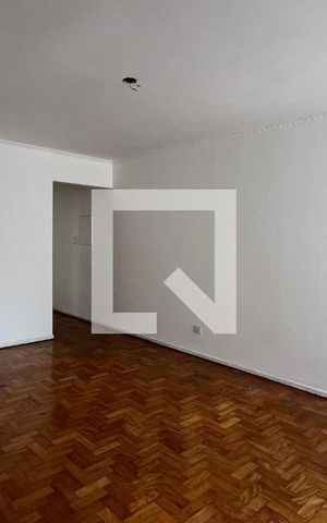 Apartamento à venda com 95m², 2 quartos e 1 vaga Apartamento à venda com 95m², 2 quartos e 1 vagaSala