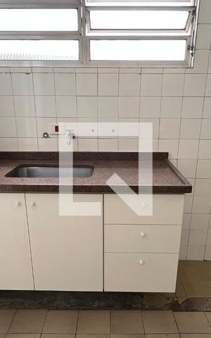 Apartamento à venda com 95m², 2 quartos e 1 vaga Apartamento à venda com 95m², 2 quartos e 1 vagaCozinha