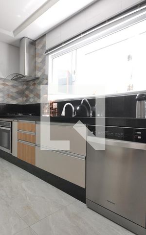 Casa à venda com 240m², 4 quartos e 3 vagasCozinha