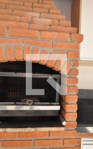 Casa à venda com 240m², 4 quartos e 3 vagasChurrasqueira